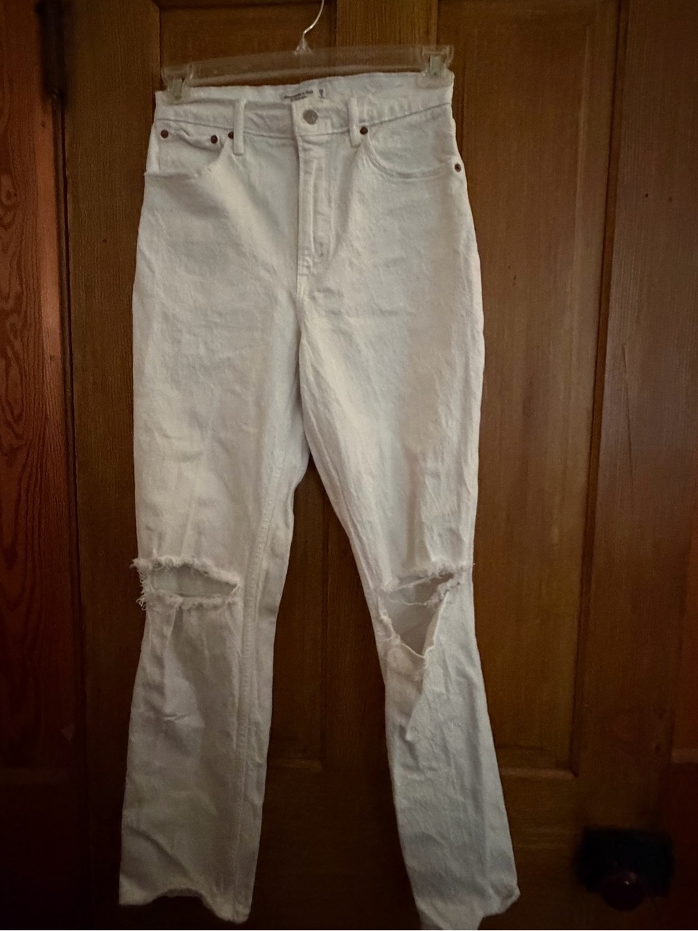 Abercrombie & Fitch The ’90s Straight Ultra High Rise Distressed White Jeans Siz - Picture 2 of 8